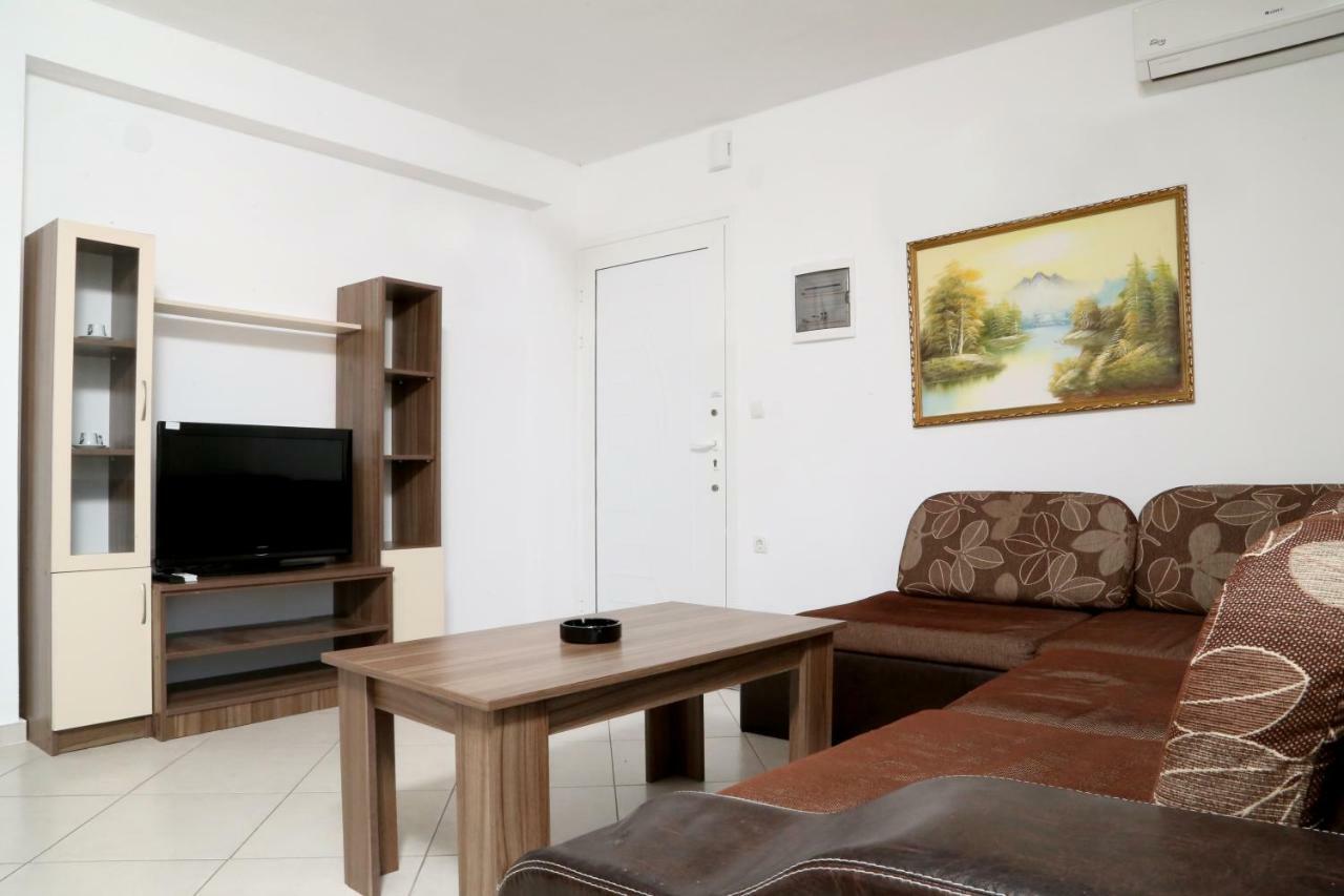 Sinanis Family Apartments Keramotí Eksteriør bilde