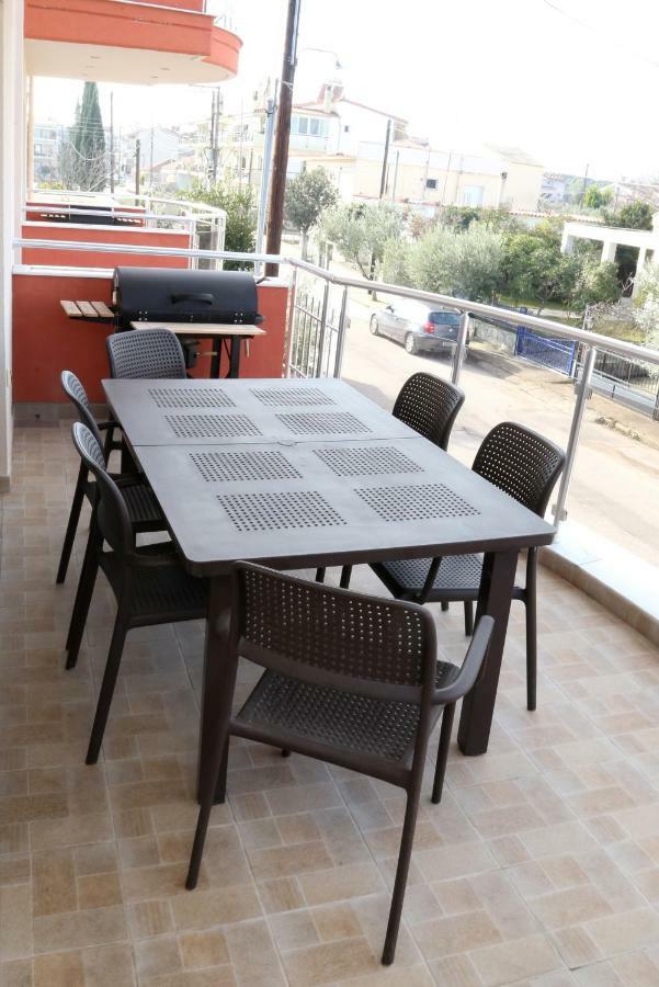 Sinanis Family Apartments Keramotí Eksteriør bilde