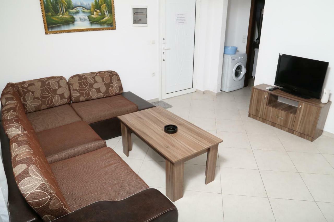 Sinanis Family Apartments Keramotí Eksteriør bilde